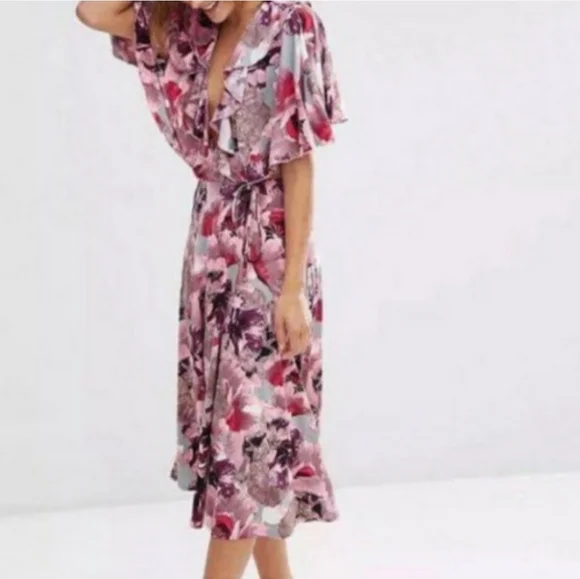 ASOS Floral Open Back Midi Floral Cape Dress 6 - Picture 3 of 8